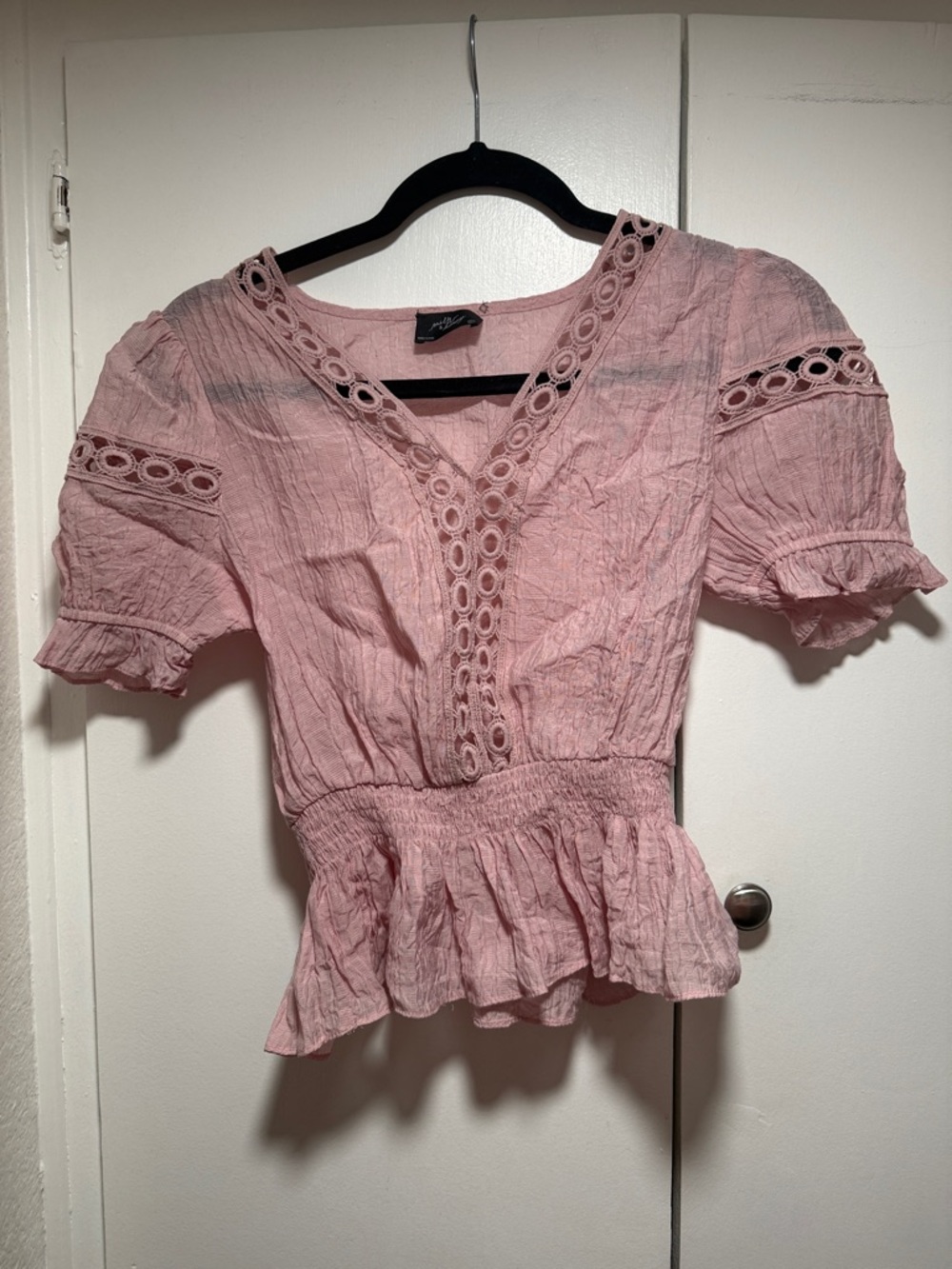 Milk & Honey Women's Dusty Pink Peplum Eyelet V-Neck Blouse
